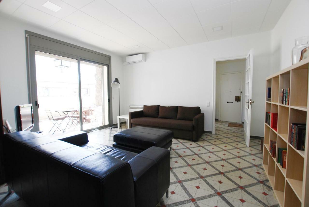 La Casa Del Pi - La Casa Del Pi - House In The City, Next To Barcelona And Apartment Badalona